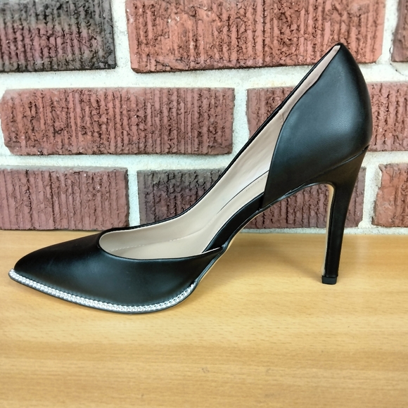 NWOT BCBGeneration Harnoy Vegan Leather D'Orsay Pointed Toe Pumps in Black - Picture 9 of 13